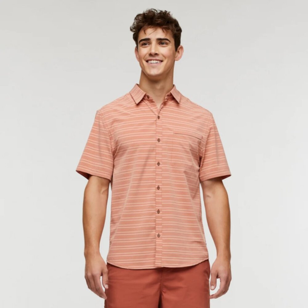 Cotopaxi Men's Cambio Button Down Short Sleeve Shirt in Brick Size‎ Medium